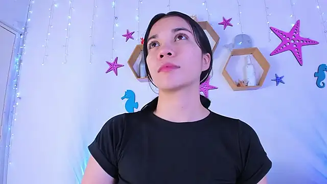 Emiily Parkerr online show from 11/12/25, 03:10