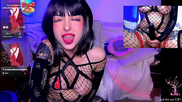 HollyDominic online show from 12/14/25, 08:20