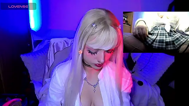 HollyDominic online show from 11/06/25, 08:35