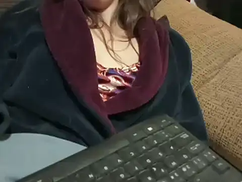 ForeversweetXX online show from 01/18/25, 04:15