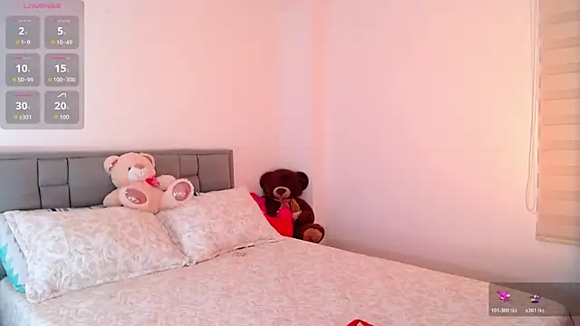 Snapshot of astrid-omega chatting on 07/19/26, 12:19 astrid-omega online show from 07/19/26, 12:19