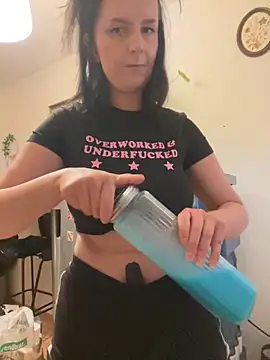 Snapshot of Off__Melonenmandy chatting on 12/05/25, 02:59 Off Melonenmandy online show from 12/05/25, 02:59