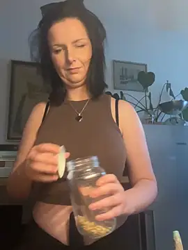 Snapshot of Off__Melonenmandy chatting on 05/19/26, 06:15 Off Melonenmandy online show from 05/19/26, 06:15