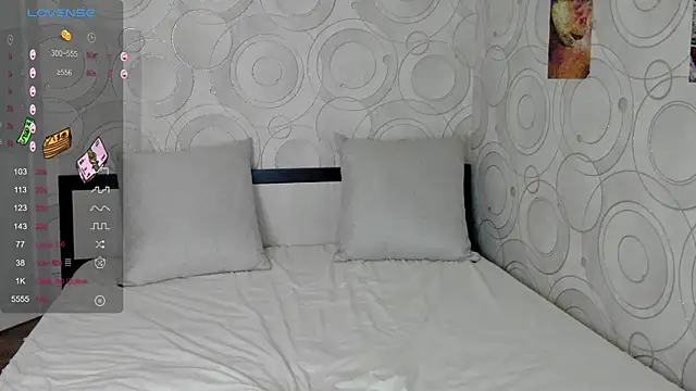 Snapshot of jellyffish chatting on 02/18/25, 05:09 jellyffish online show from 02/18/25, 05:09