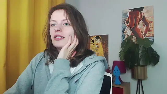 juicyNadine online show from 10/01/25, 04:50