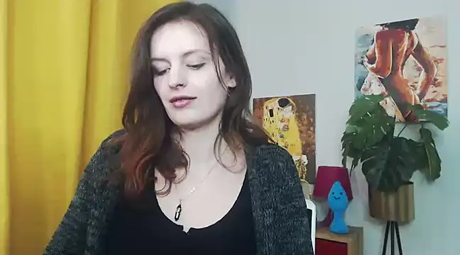 juicyNadine online show from 03/03/25, 09:13