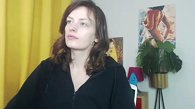 juicyNadine online show from 10/15/25, 04:44