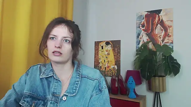 juicyNadine online show from 09/10/25, 04:44