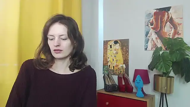 juicyNadine online show from 11/08/25, 08:29