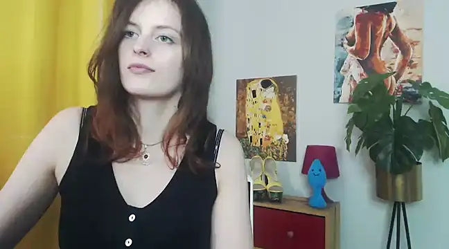 juicyNadine online show from 02/25/25, 12:38