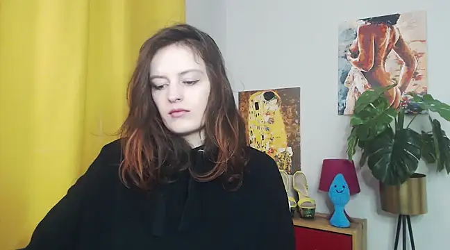 juicyNadine online show from 03/18/25, 06:17