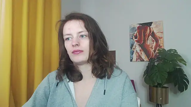 juicyNadine online show from 10/18/25, 07:21