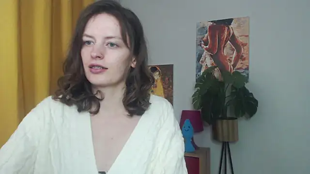 juicyNadine online show from 10/13/25, 04:36