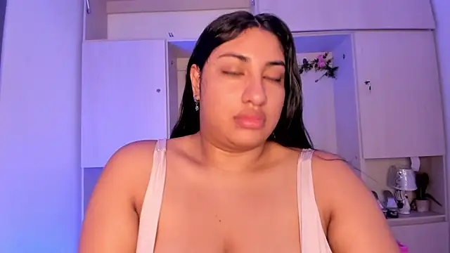 CANDYGABYY online show from 04/23/26, 07:37