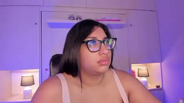 CANDYGABYY online show from 04/15/26, 08:09