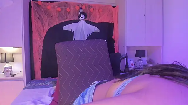 CANDYGABYY online show from 11/02/25, 04:17