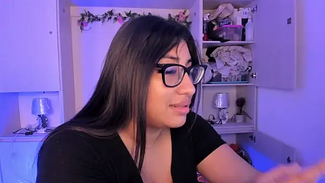 CANDYGABYY online show from 04/13/26, 07:51