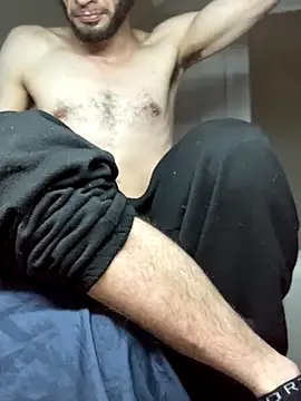 Snapshot of pantslesstraveler_plt chatting on 09/09/25, 11:14 pantslesstraveler plt online show from 09/09/25, 11:14