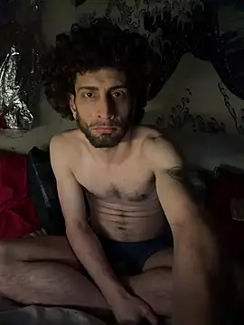 Snapshot of pantslesstraveler_plt chatting on 12/22/25, 01:00 pantslesstraveler plt online show from 12/22/25, 01:00