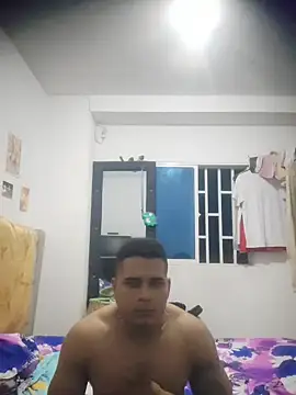 SaucyAffair0 online show from 09/28/25, 02:07