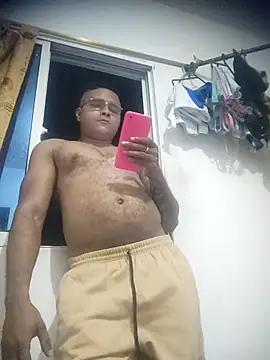 SaucyAffair0 online show from 04/03/26, 01:23