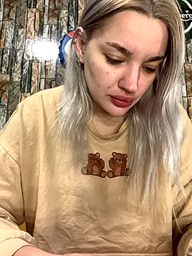 Snapshot of Sextazy chatting on 11/02/25, 09:03 Sextazy online show from 11/02/25, 09:03