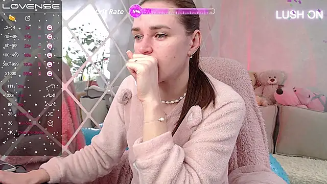 Snapshot of Bella__Swoon chatting on 10/10/25, 05:08 Bella Swoon online show from 10/10/25, 05:08