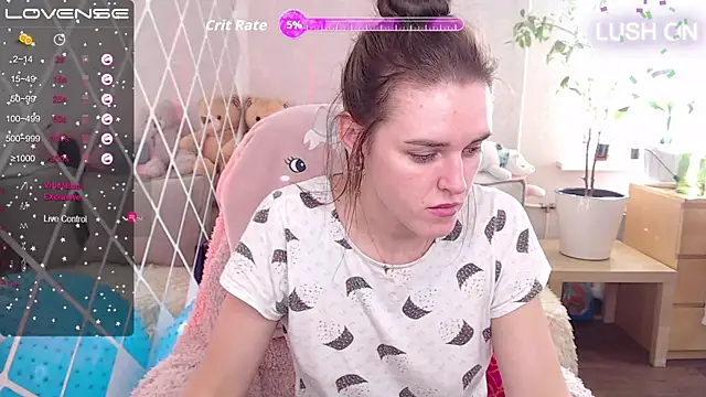 Snapshot of Bella__Swoon chatting on 09/18/25, 09:12 Bella Swoon online show from 09/18/25, 09:12