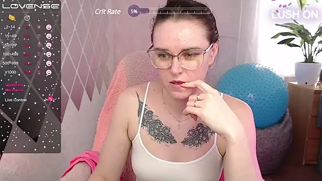 Snapshot of Bella__Swoon chatting on 02/21/25, 07:56 Bella Swoon online show from 02/21/25, 07:56