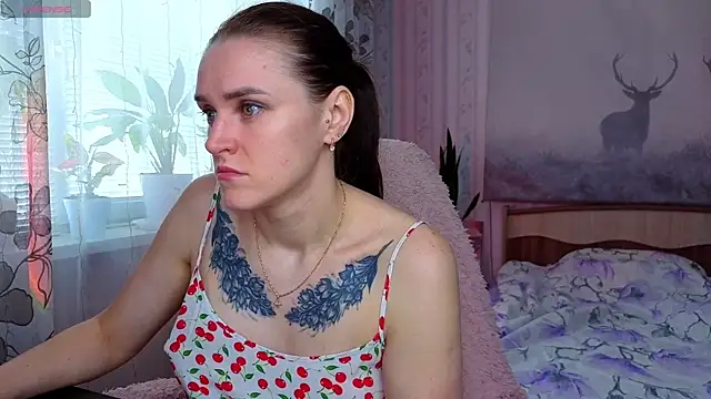 Snapshot of Bella__Swoon chatting on 05/21/26, 04:43 Bella Swoon online show from 05/21/26, 04:43