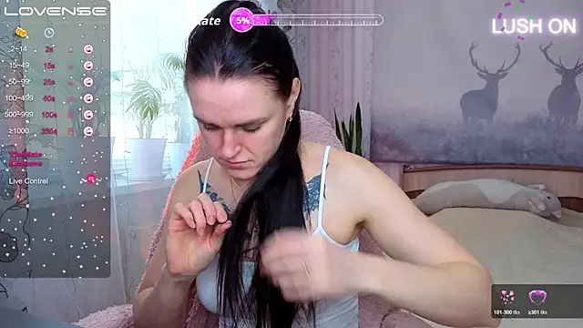 Snapshot of Bella__Swoon chatting on 04/16/26, 06:25 Bella Swoon online show from 04/16/26, 06:25