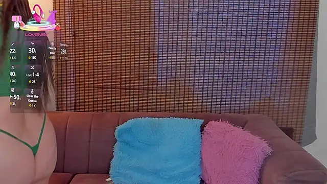 ariana cross online show from 11/07/25, 01:04