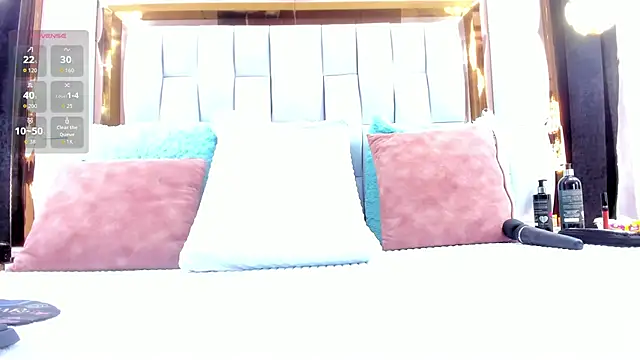 RileySweett online show from 10/10/25, 11:44