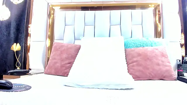 RileySweett online show from 09/29/25, 11:49