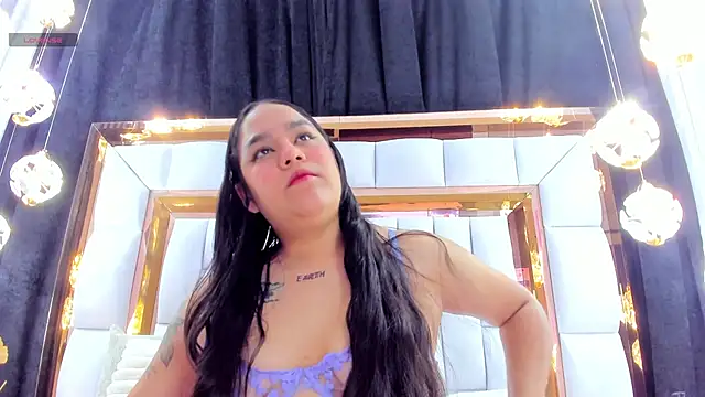 RileySweett online show from 10/27/25, 11:44