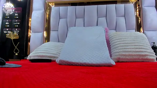 RileySweett online show from 11/21/25, 11:42