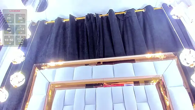 RileySweett online show from 11/26/25, 11:43