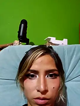 avery fox online show from 03/09/25, 08:10