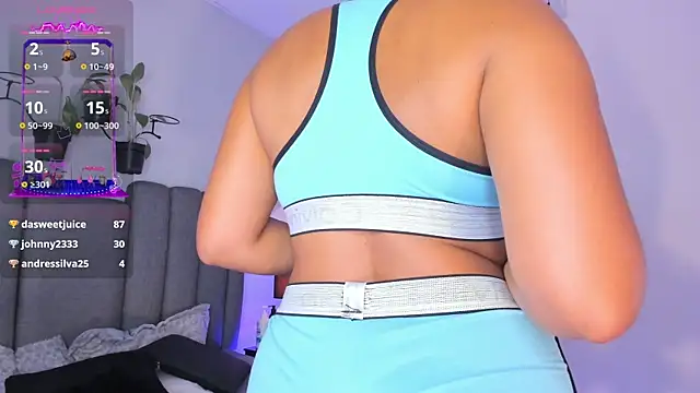 karol rivera  online show from 02/05/25, 08:11