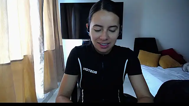 Mariam Gomezxxx online show from 10/16/25, 06:27