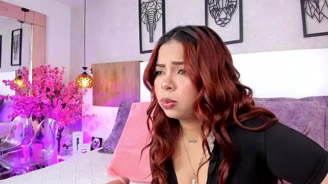 nahomiidasilva  online show from 03/20/26, 07:48