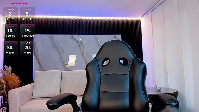 paulina sweett  online show from 02/23/26, 12:17