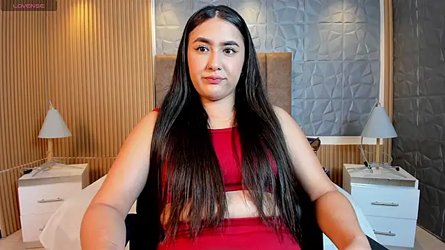 paulina sweett  online show from 03/03/26, 12:45