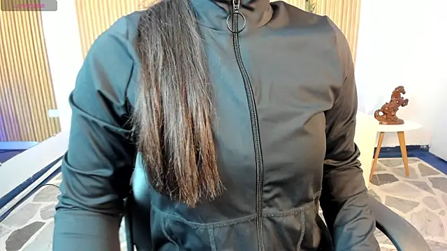 paulina sweett  online show from 01/13/26, 10:52