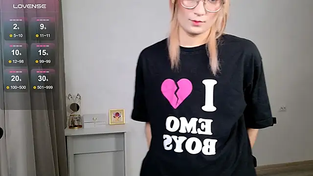 CuteYukiKun online show from 11/06/25, 03:16