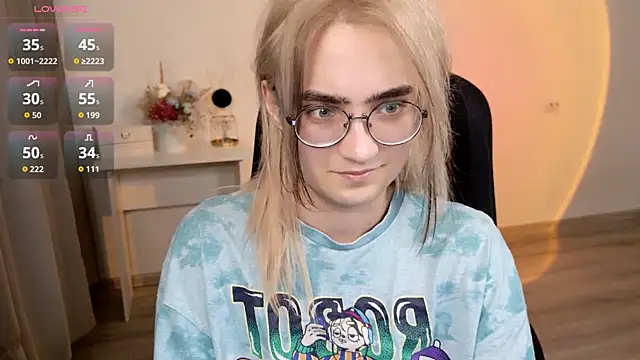 CuteYukiKun online show from 04/17/26, 09:39