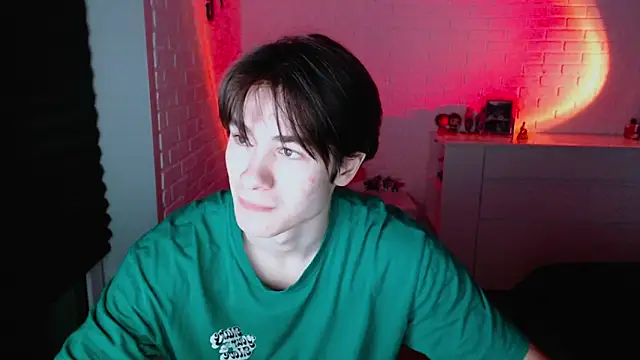 MarkusDean online show from 10/21/25, 04:17