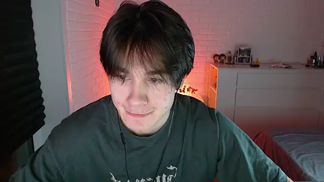 MarkusDean online show from 10/26/25, 04:51