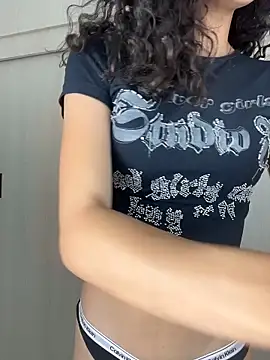 uniquerossie online show from 02/14/26, 07:08