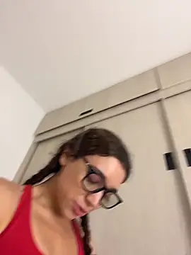 uniquerossie online show from 02/10/26, 07:07